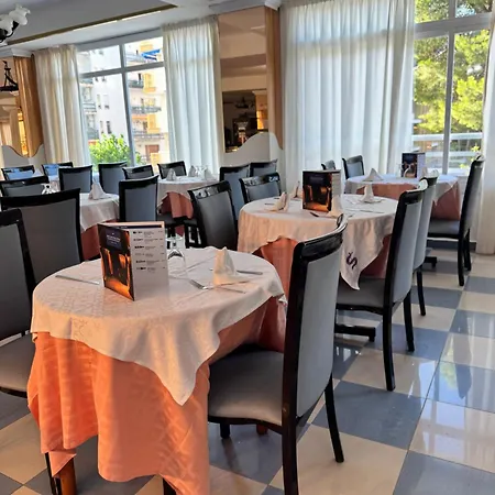 Santa Monica Playa Hotel 3*