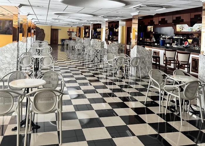 ホテル Santa Monica Playa 3*