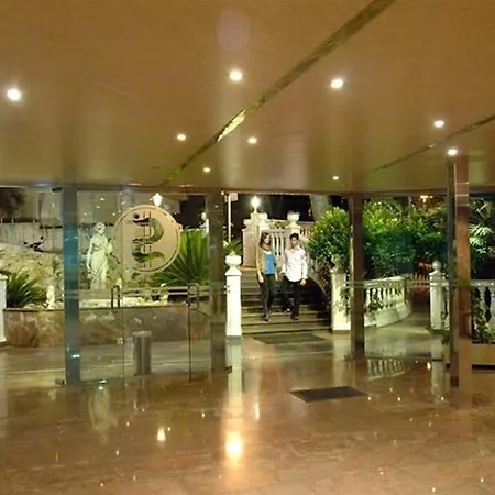 Hotel Santa Monica Playa 3*