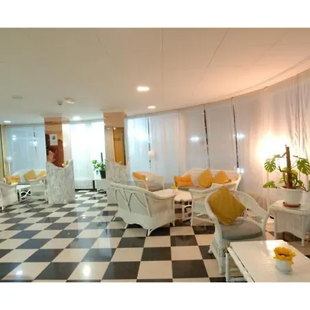 Santa Monica Playa Hotel 3*